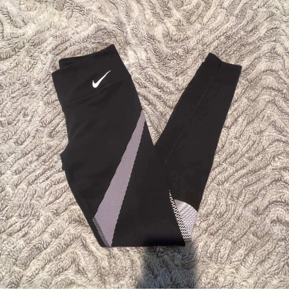 Nike stripe tights